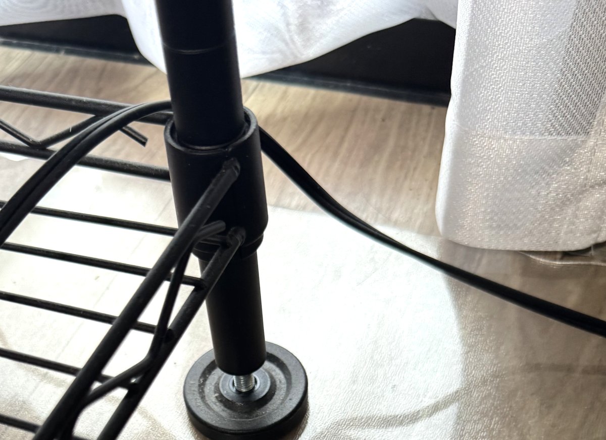 BSD21-BKの大型アジャスター